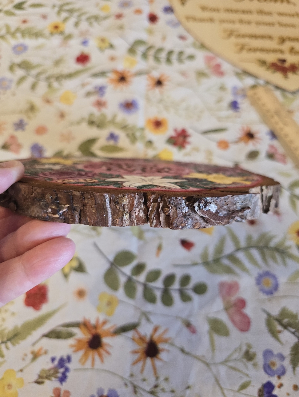 Best Mom Ever Floral Wood Slice - Pink, Mothers Day - Picture 2 of 3
